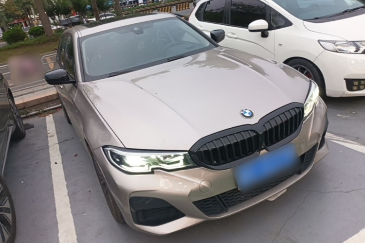 BMW 3 Series 2020 #4 BMW 3 Series 2020 car image #4