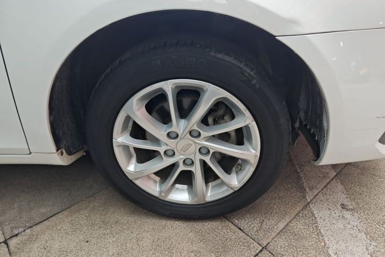 GEELY Emgrand 2021 car image #9