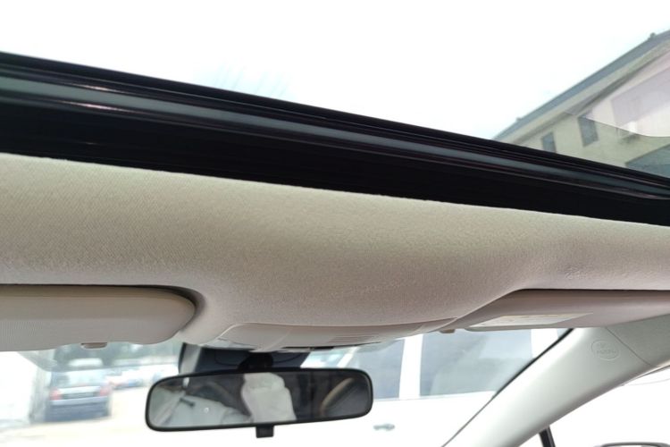 Toyota Corolla 2019 #18 Toyota Corolla 2019 car image #18