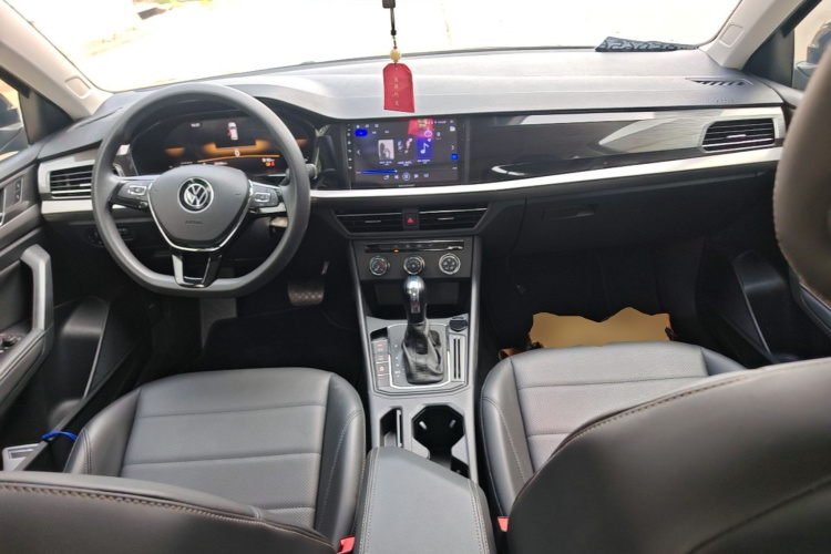 Volkswagen Lavida 2022 car image #11