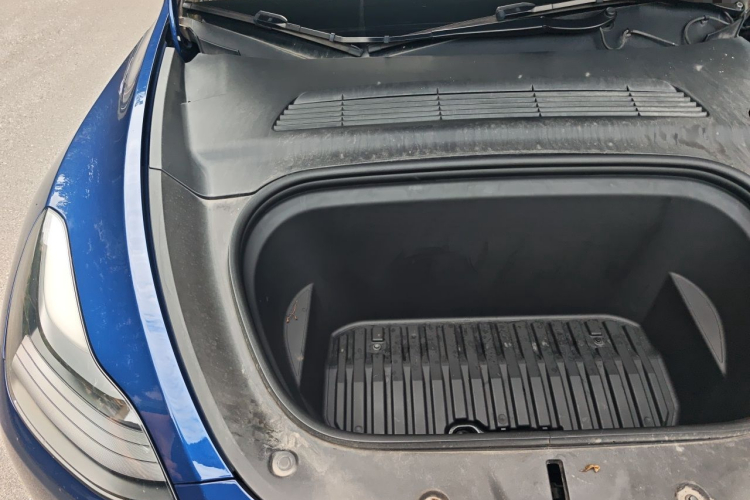 Tesla Model Y 2021 #26 Tesla Model Y 2021 car image #26