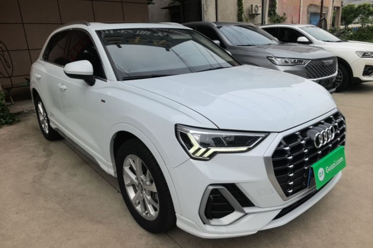 Audi Q3 2019 #4 Audi Q3 2019 car image #4