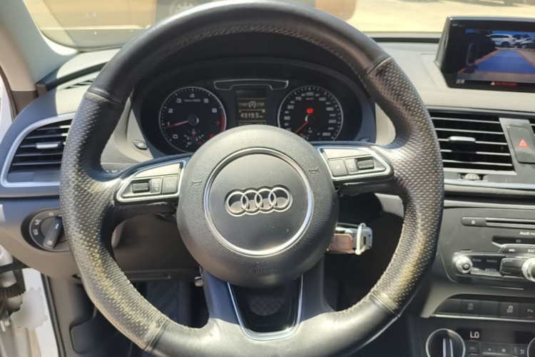 Audi Q3 2018 #11 Audi Q3 2018 car image #11