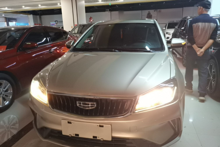 GEELY Emgrand 2021 image de voiture #3