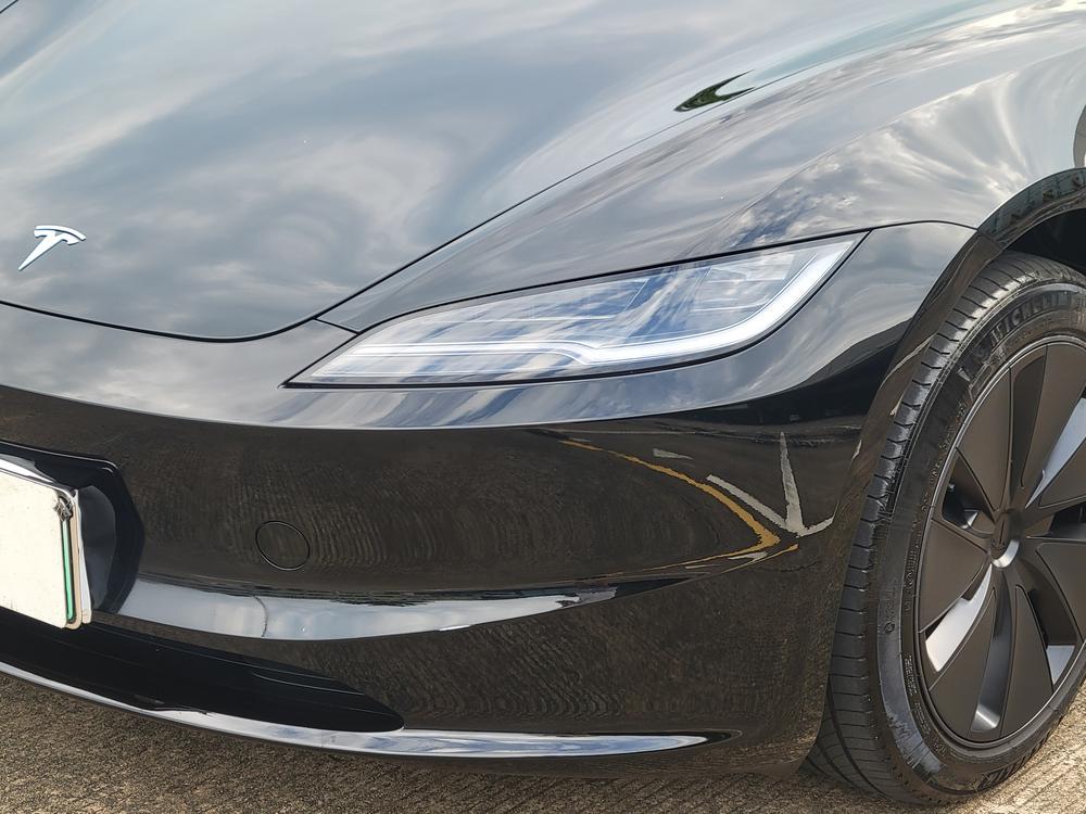 Tesla Model 3 2024 car image #9