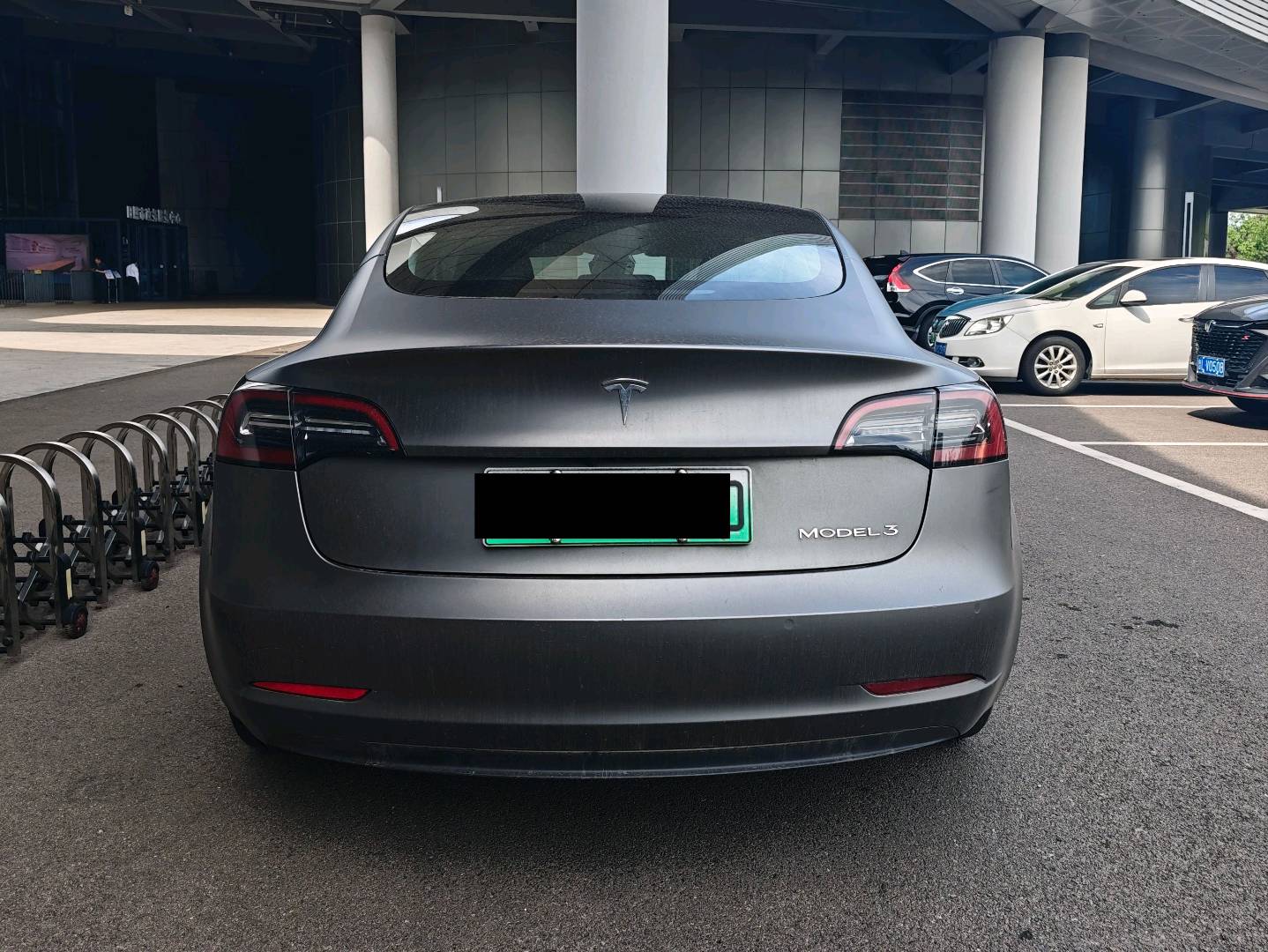 Tesla Model 3 2021 car image #6