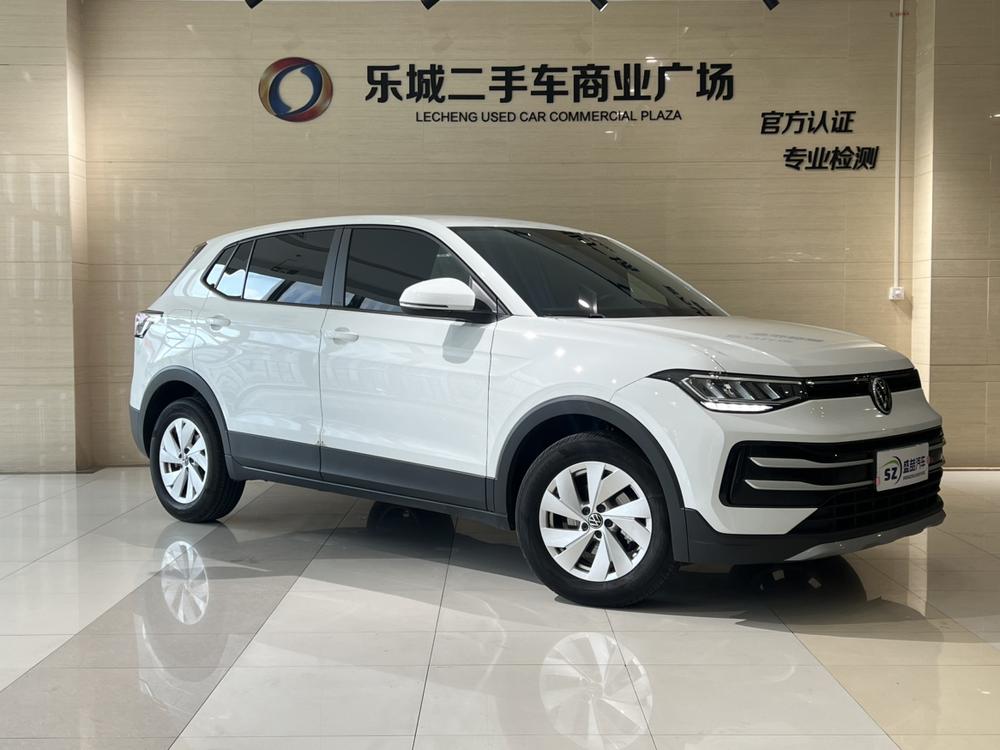 Volkswagen Tharu 2025 car image #3