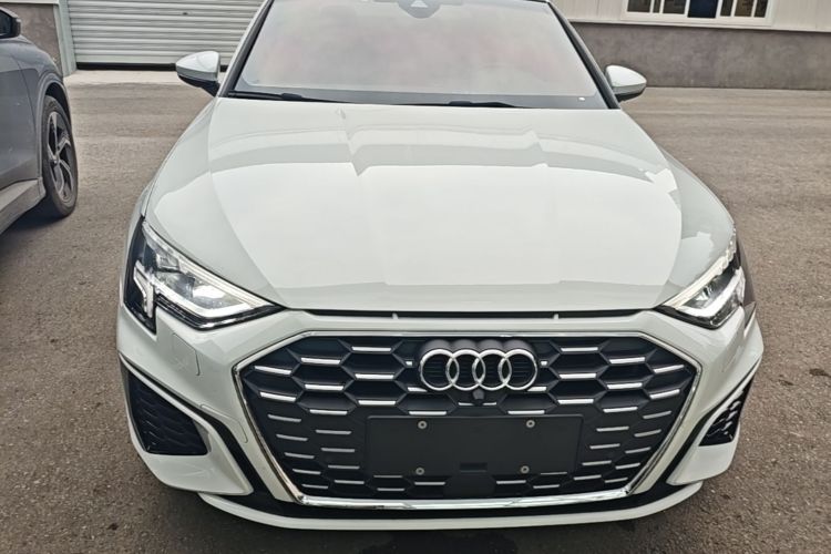 Audi A3 2022 car image #3
