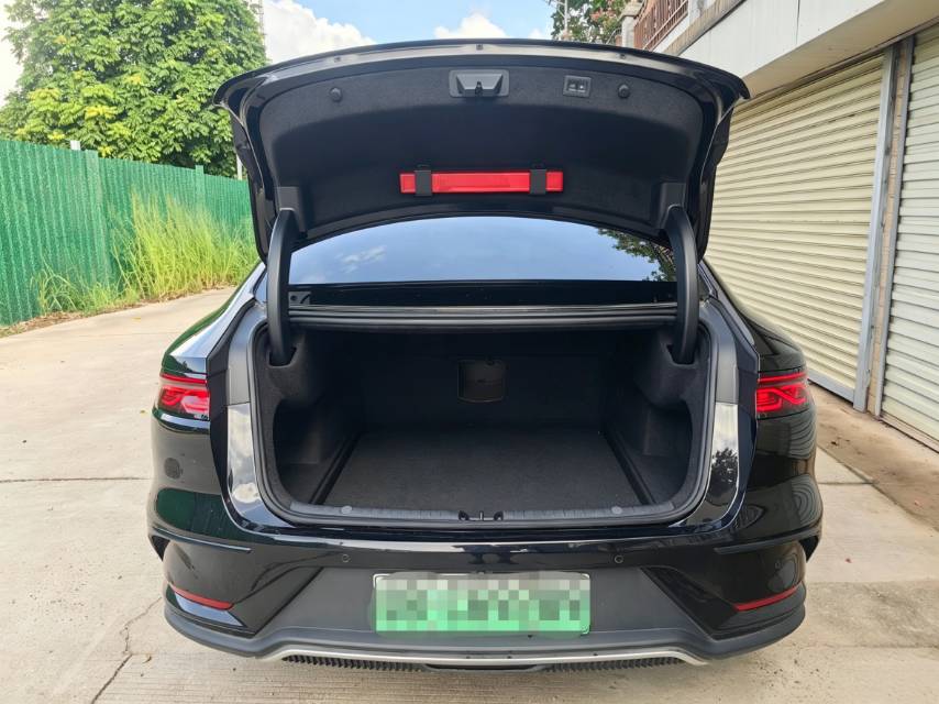 BYD Han 2024 car image #22