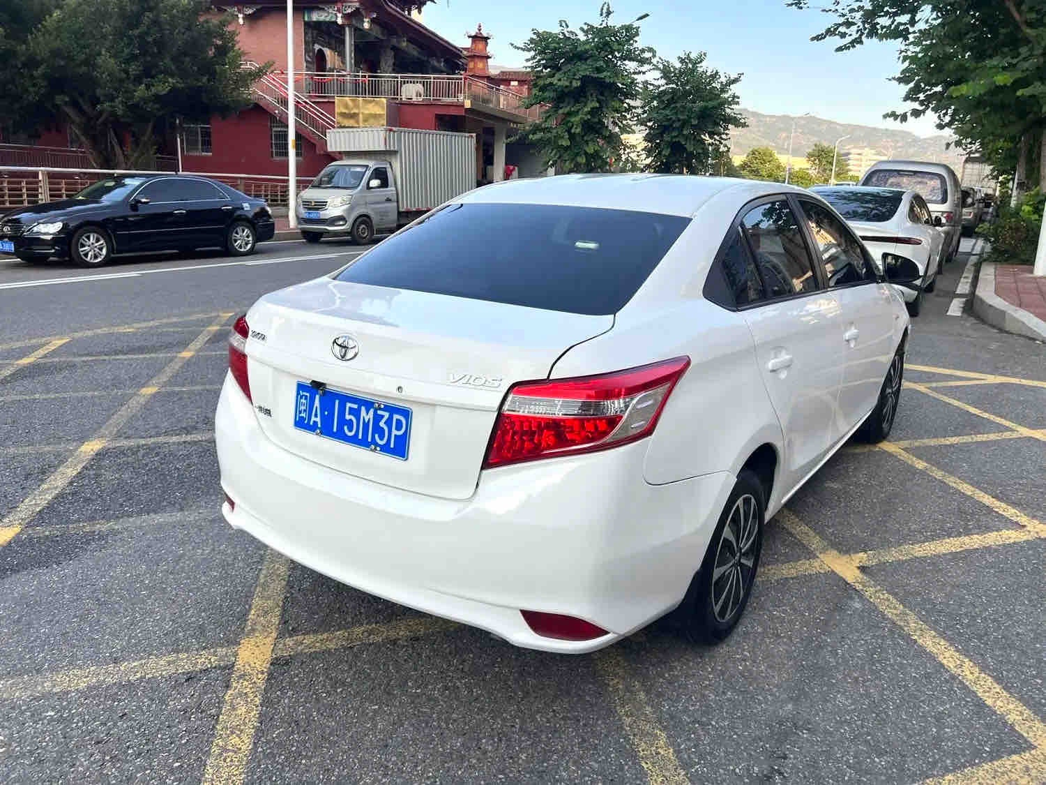 Toyota Vios 2015 image de voiture #5