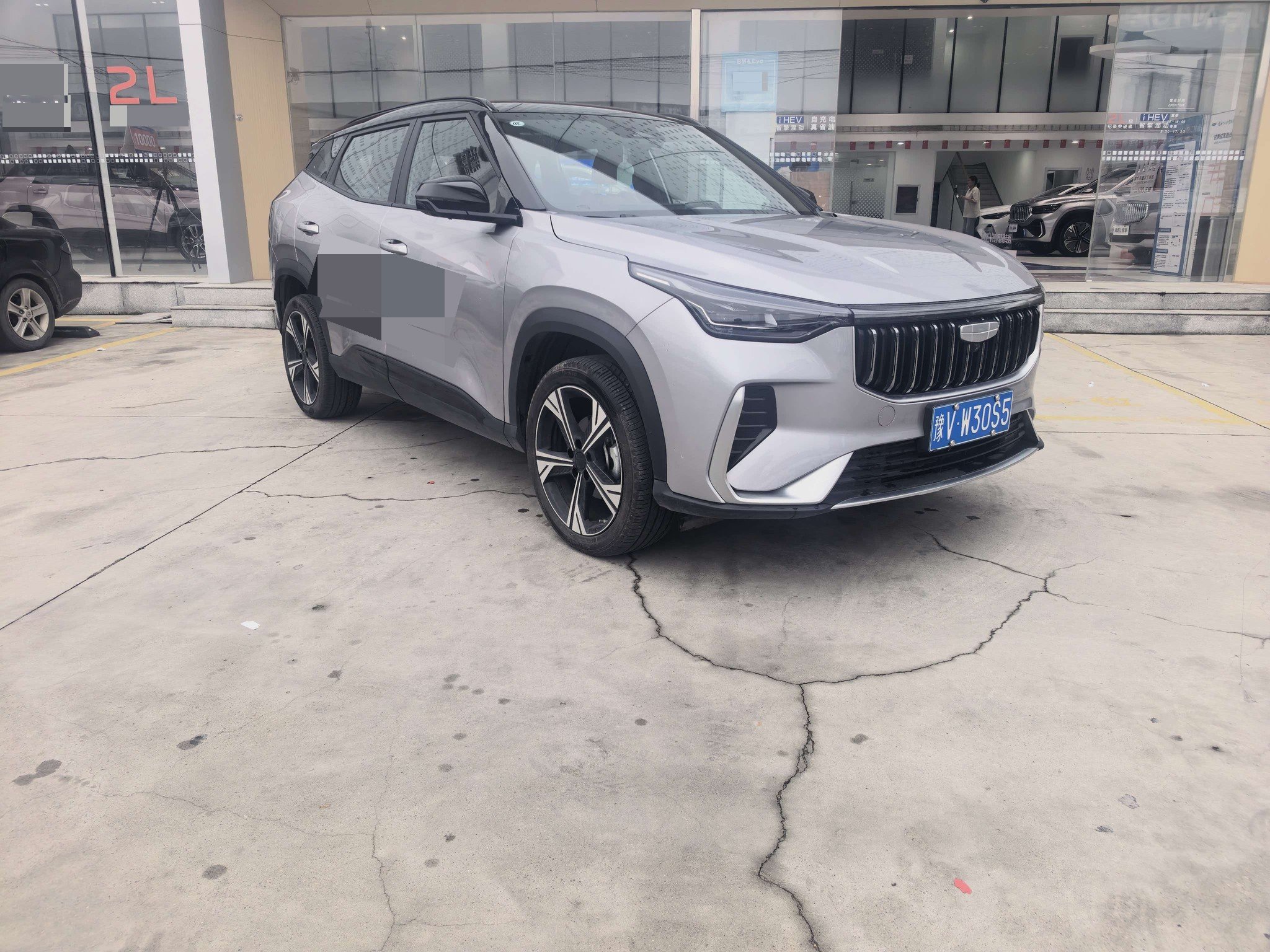 GEELY Boyue 2025 car image #8