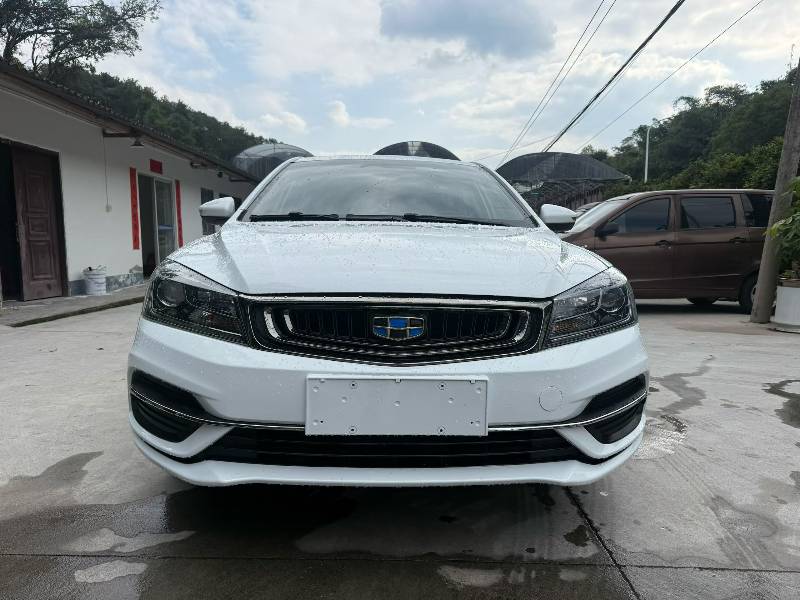 GEELY Emgrand 2019 car image #3