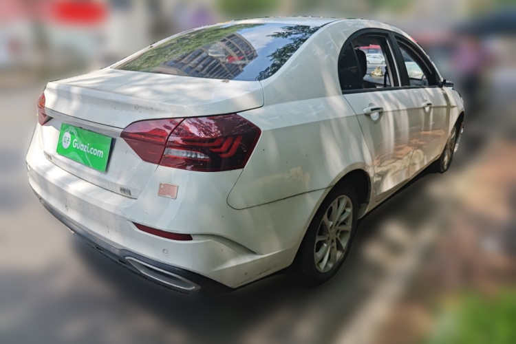 GEELY Emgrand 2022 car image #5