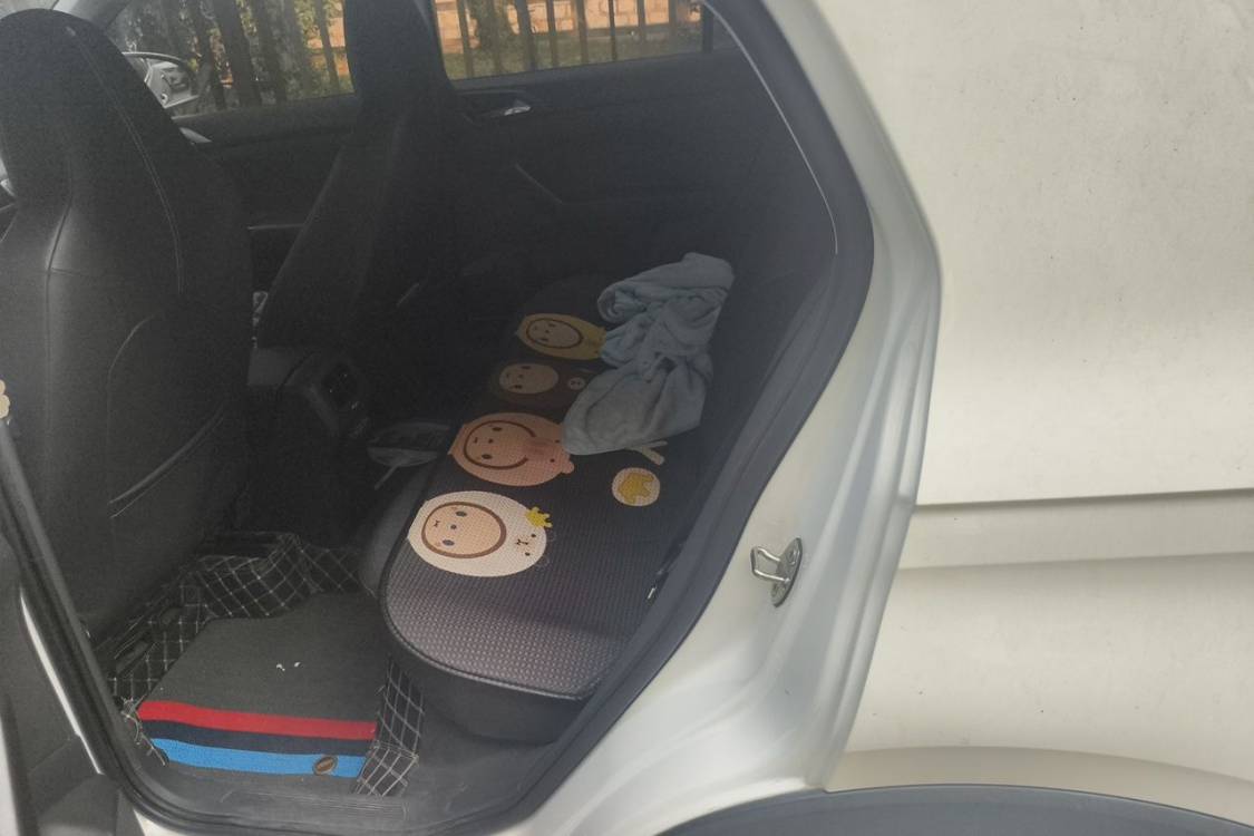 Volkswagen T-Cross 2020 car image #19