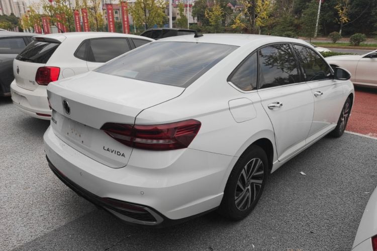Volkswagen Lavida 2023 immagine di auto #7