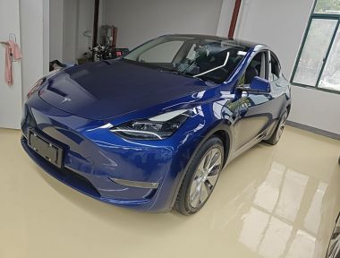 Tesla Model Y 2021 Tesla Model Y 2021 immagine di auto