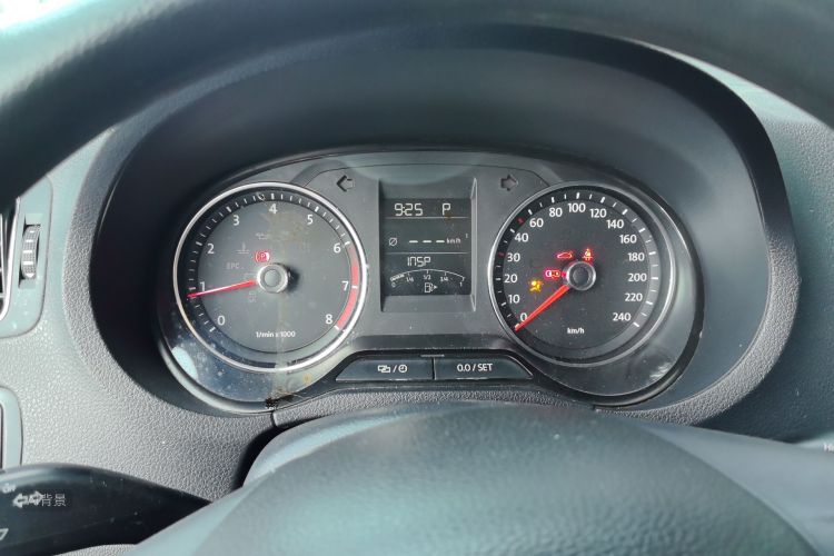 Volkswagen Polo 2015 #13 Volkswagen Polo 2015 car image #13