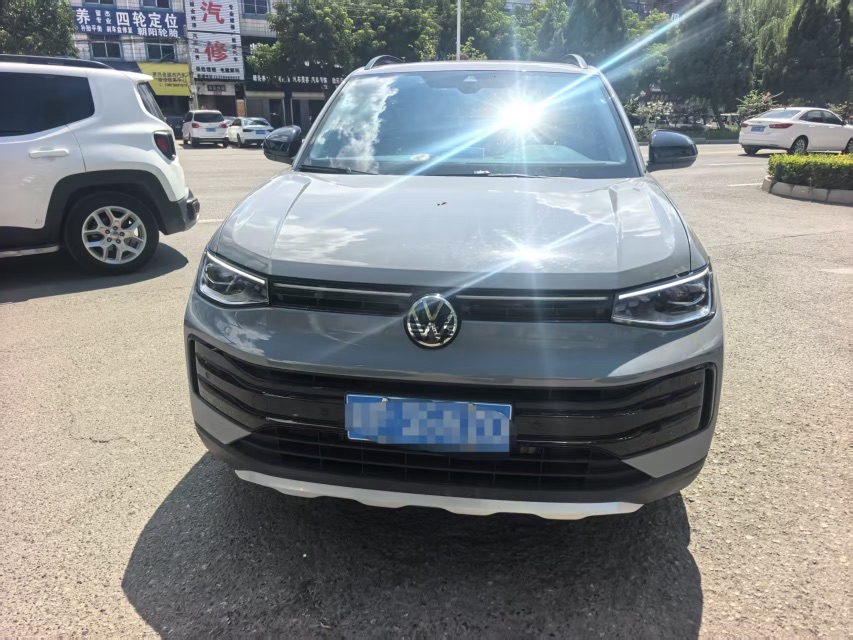 Volkswagen Tharu 2025 #2 Volkswagen Tharu 2025 car image #2