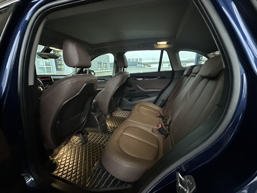 BMW X1 2020 car image #5