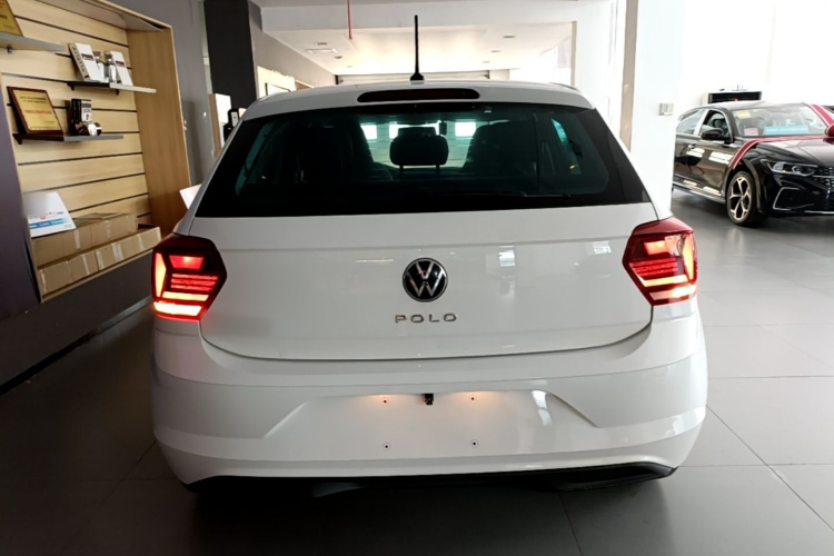 Volkswagen Polo 2022 #4 Volkswagen Polo 2022 car image #4