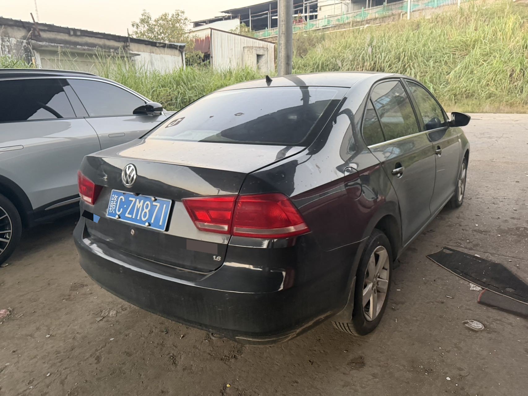 Volkswagen Santana 2015 car image #6