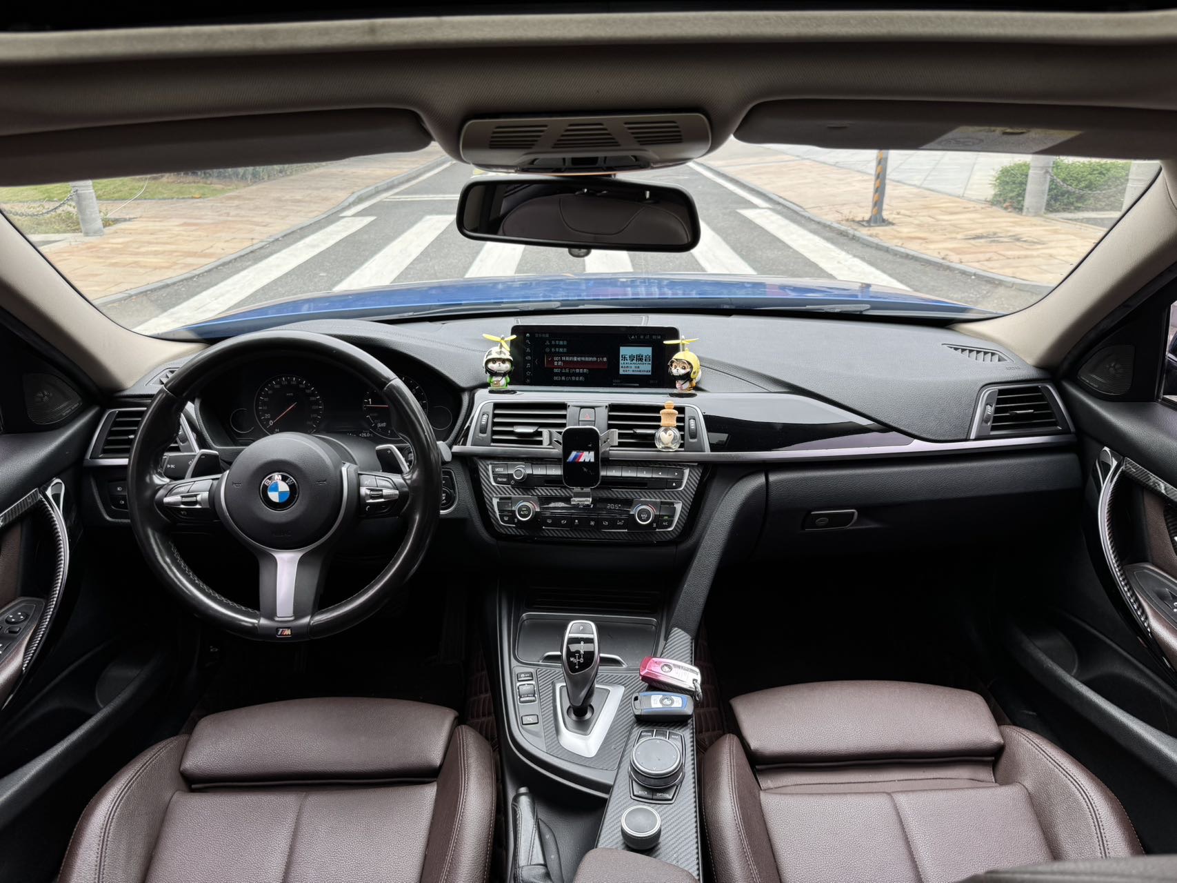 BMW 3 Series 2019 #12 BMW 3 Series 2019 car image #12
