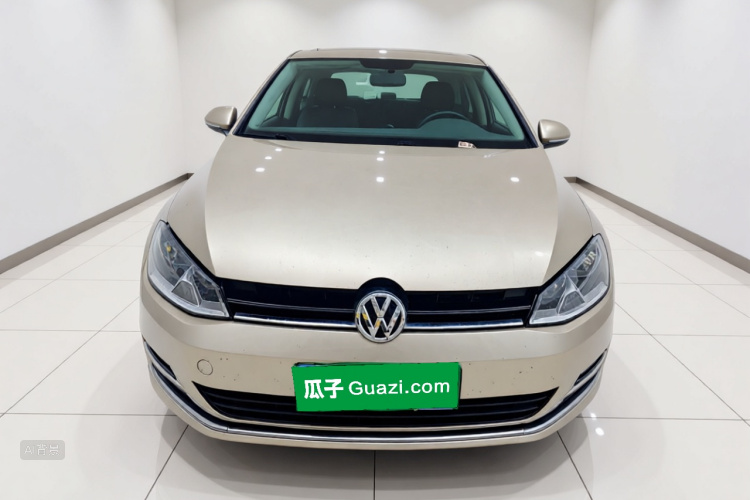 Volkswagen Golf 2015 car image #3