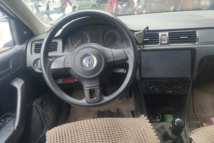 Volkswagen Santana 2016 car image #12