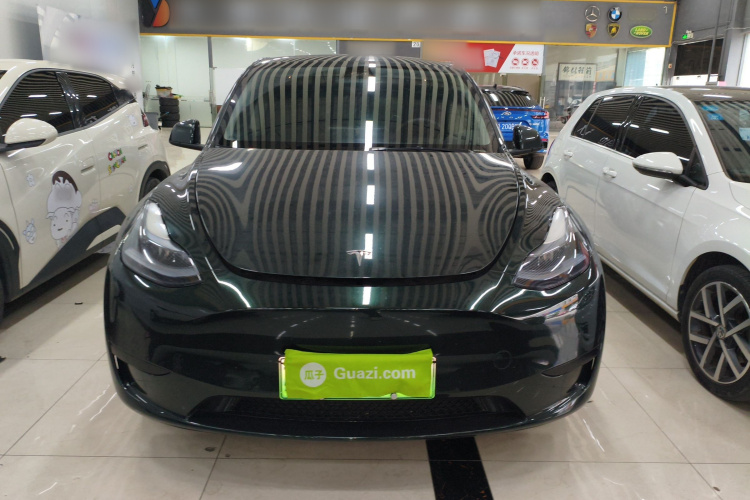 Tesla Model Y 2023 #3 Tesla Model Y 2023 car image #3