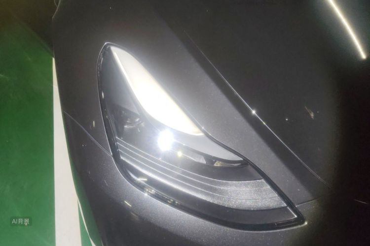 Tesla Model Y 2024 #8 Tesla Model Y 2024 immagine di auto #8