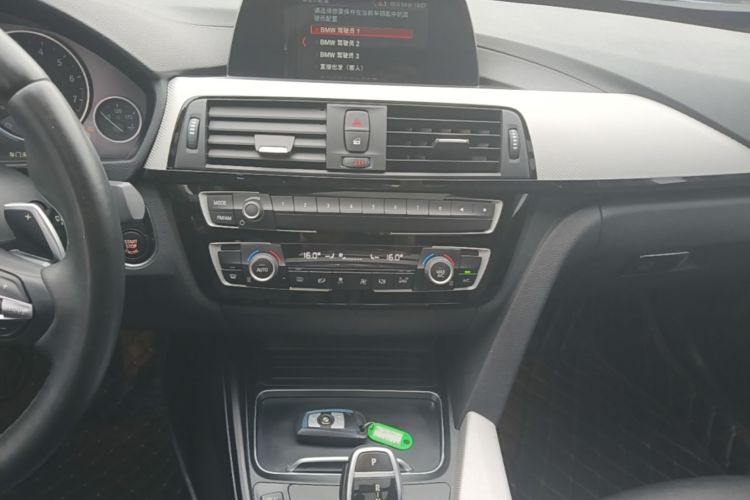 BMW 3 Series GT 2019 car image #13
