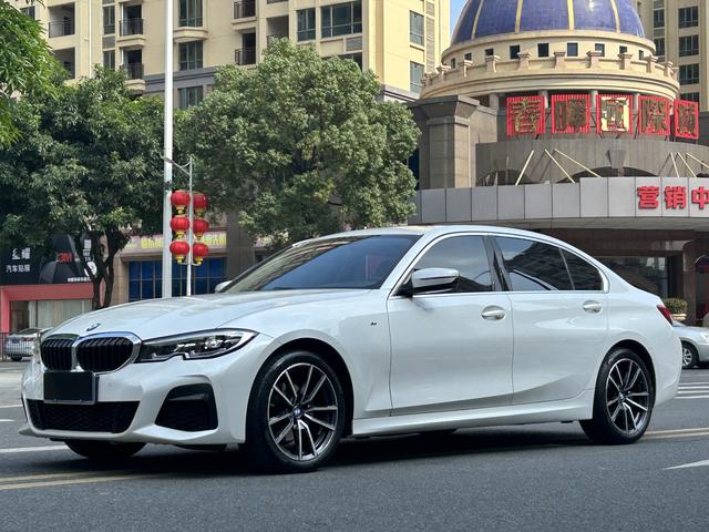 BMW 3 Series 2021 imagen de coche #21