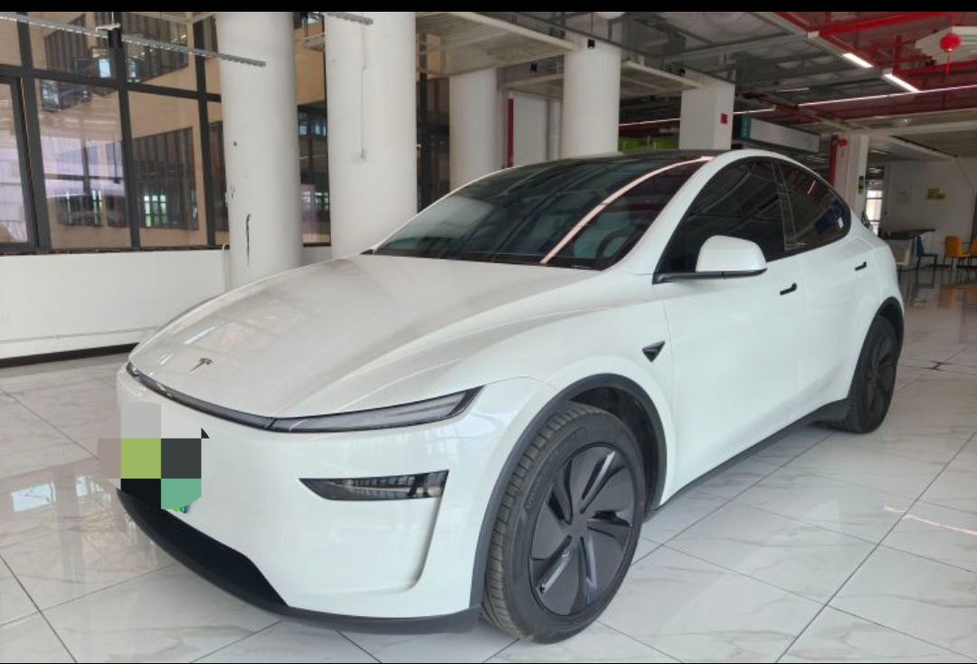 Tesla Model Y 2025 Tesla Model Y 2025 car image