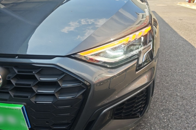 Audi A3 2022 car image #23