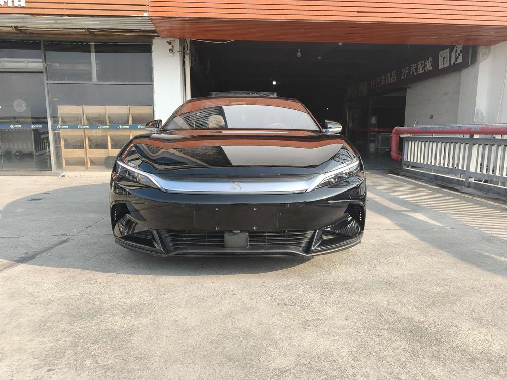 BYD Han 2024 imagem de carro #2
