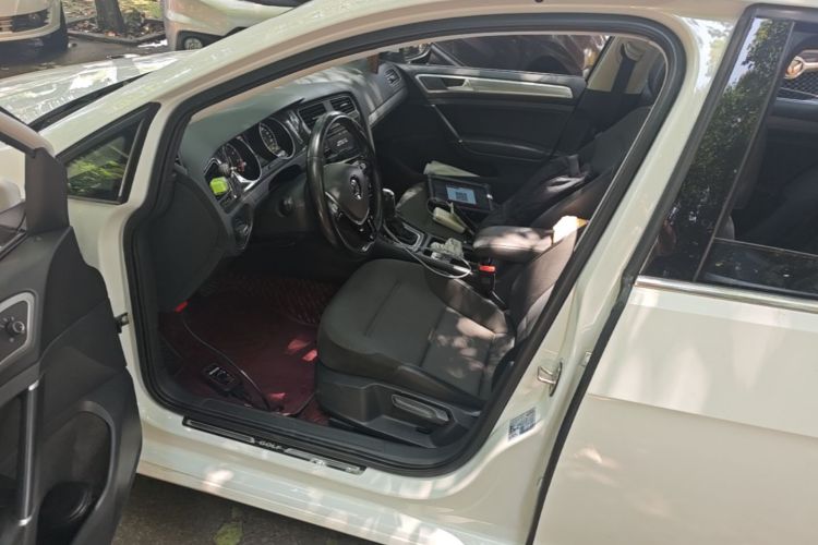 Volkswagen Golf 2018 #15 Volkswagen Golf 2018 car image #15