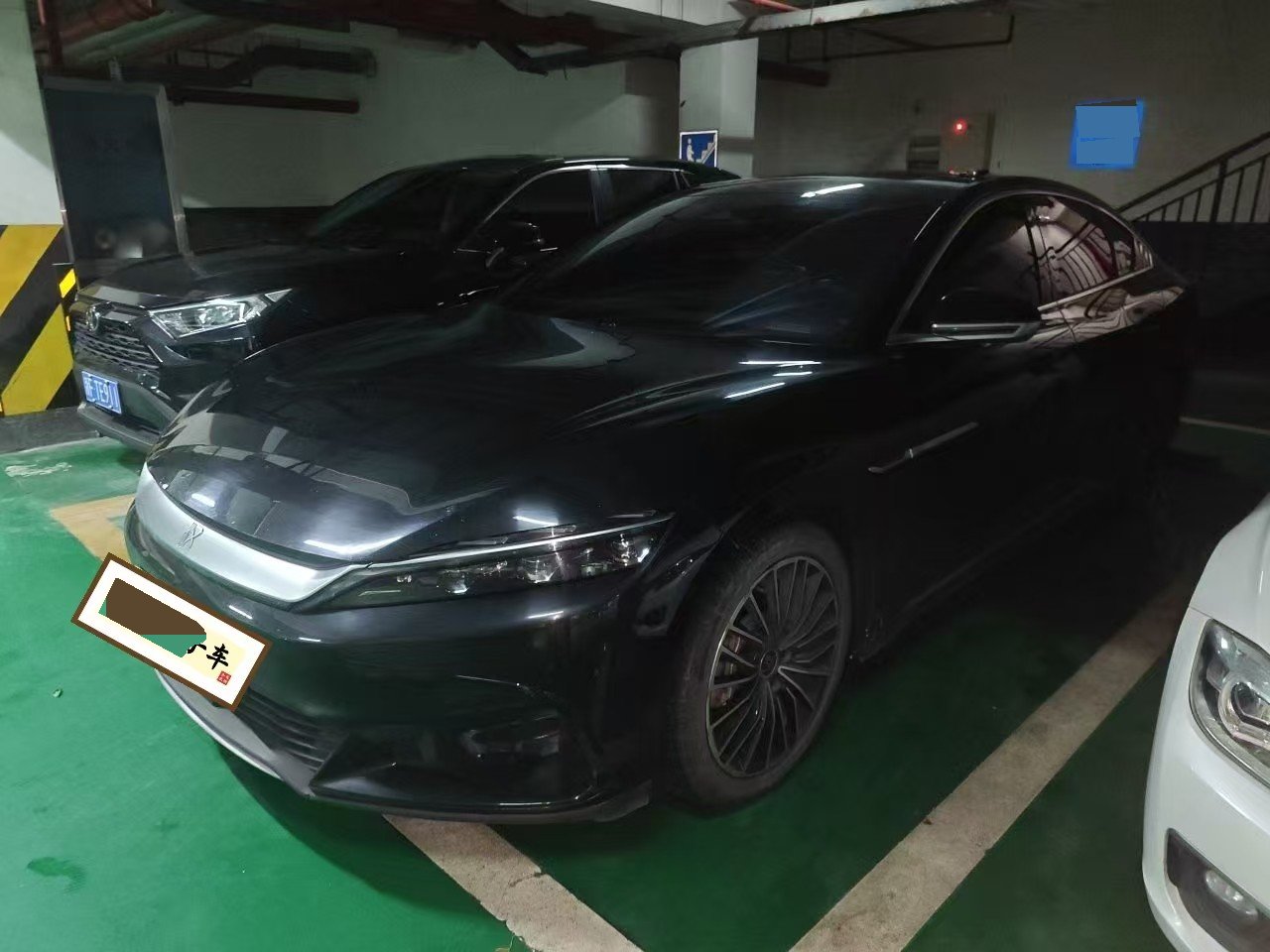 BYD Han 2023 car image 