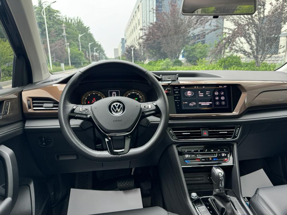 Volkswagen Tharu 2022 #14 Volkswagen Tharu 2022 car image #14
