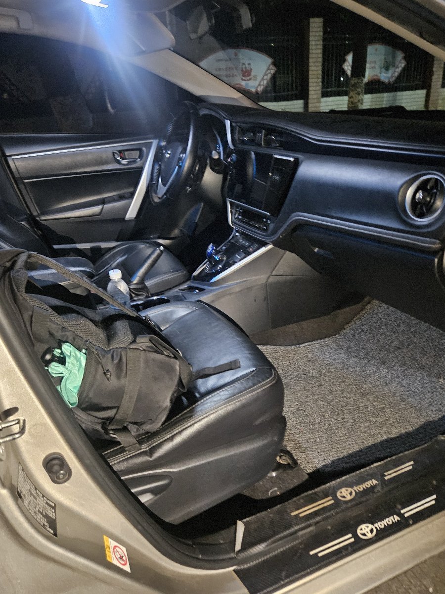 Toyota Corolla 2017 car image #5