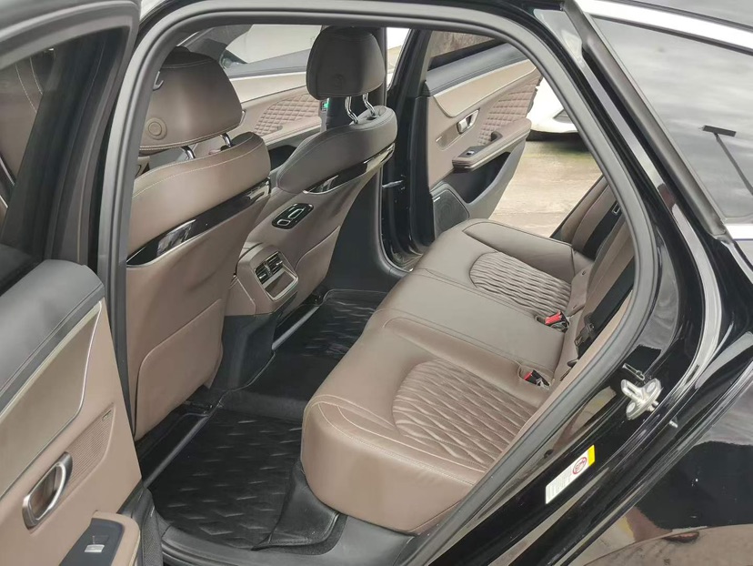BYD Han 2023 car image #7