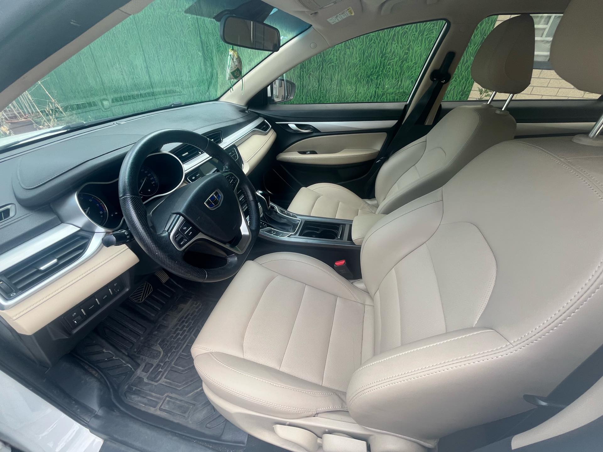 GEELY Emgrand 2018 #7 GEELY Emgrand 2018 car image #7