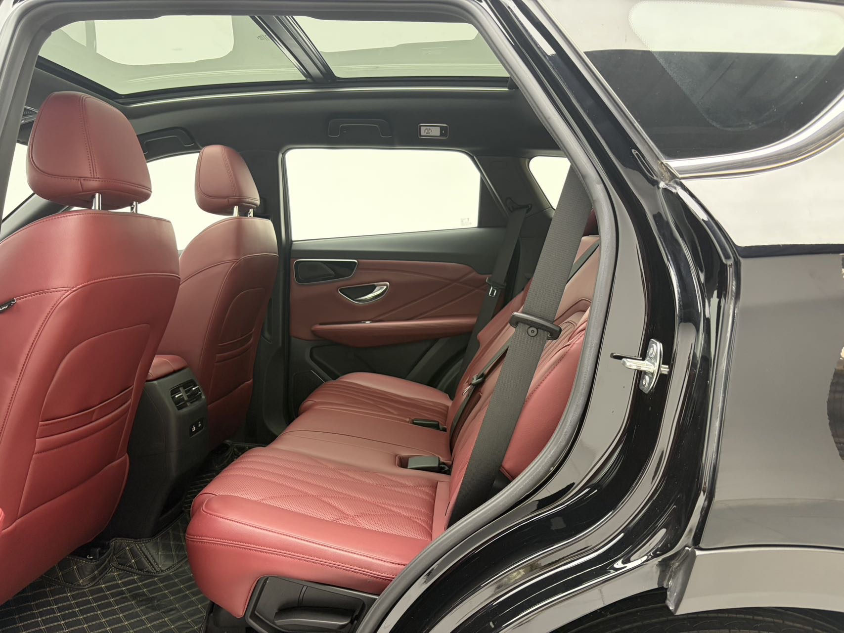 Jetour X70 PLUS 2024 car image #4