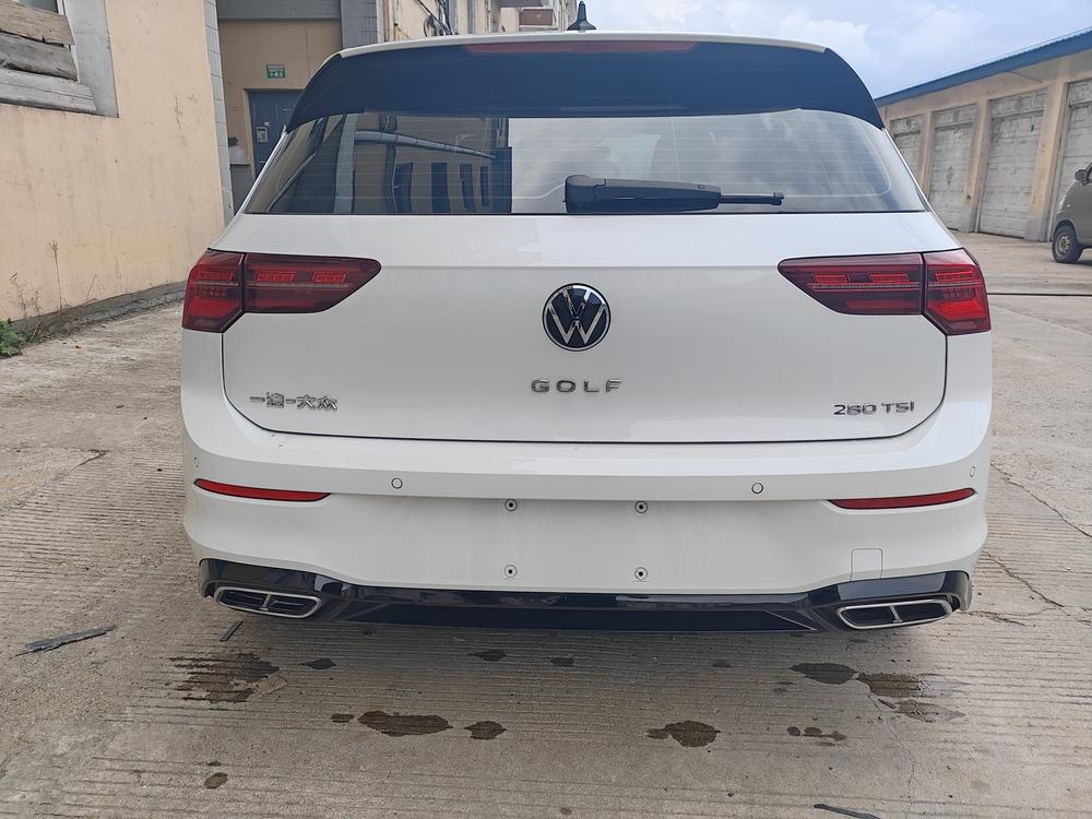 Volkswagen Golf 2022 #6 Volkswagen Golf 2022 صورة سيارة #6