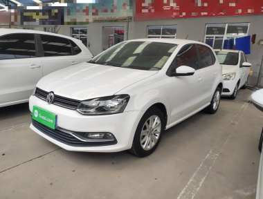 Volkswagen Polo 2016 car image 