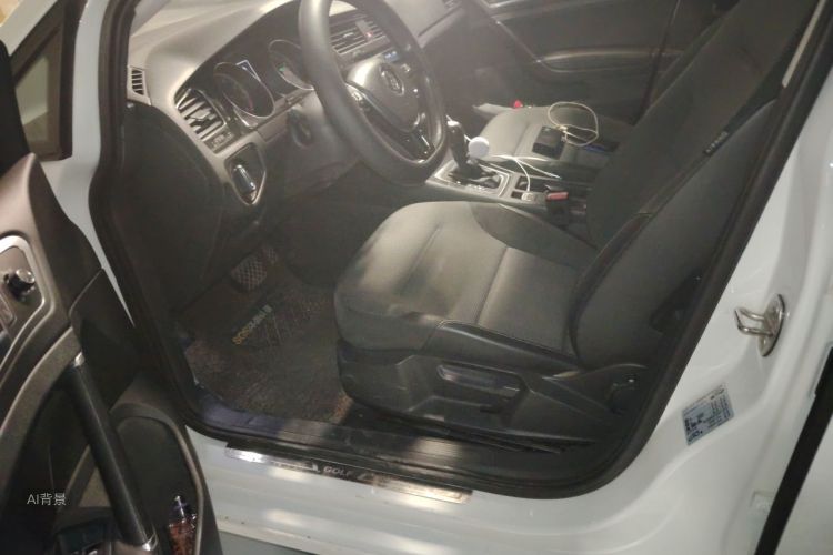 Volkswagen Golf 2018 car image #18