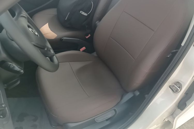 Volkswagen Polo 2015 image de voiture #15