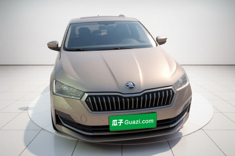 Skoda Rapid 2020 image de voiture #3