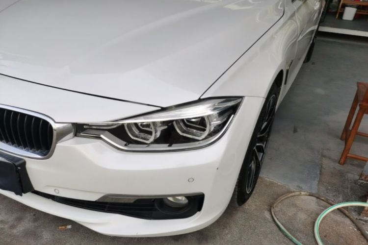 BMW 3 Series 2017 car image #30