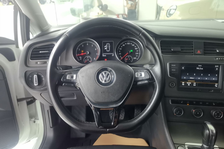 Volkswagen Golf 2015 #11 Volkswagen Golf 2015 car image #11
