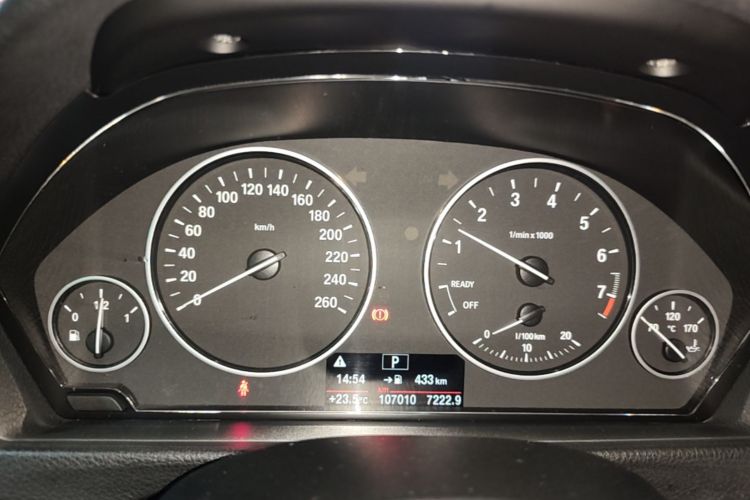 BMW 3 Series 2016 #12 BMW 3 Series 2016 car image #12